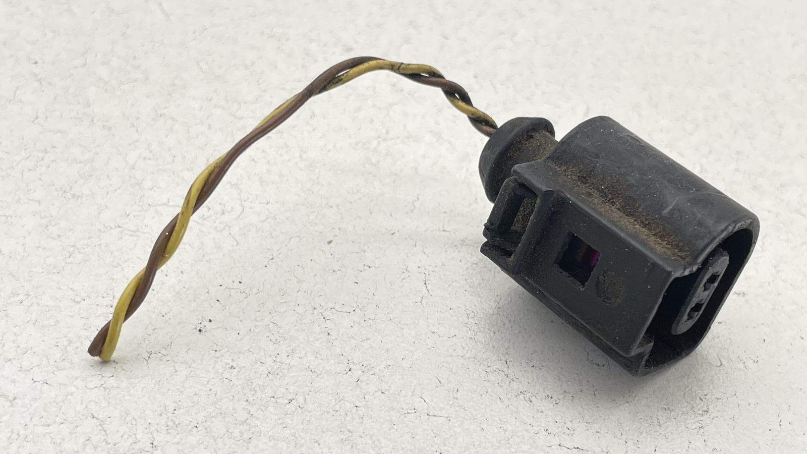 VW Audi Porsche Wiring Harness Plug Connector 2 Wire Pigtail OEM #1J0973702