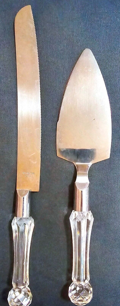 Nice 2pc Cake Knife Set