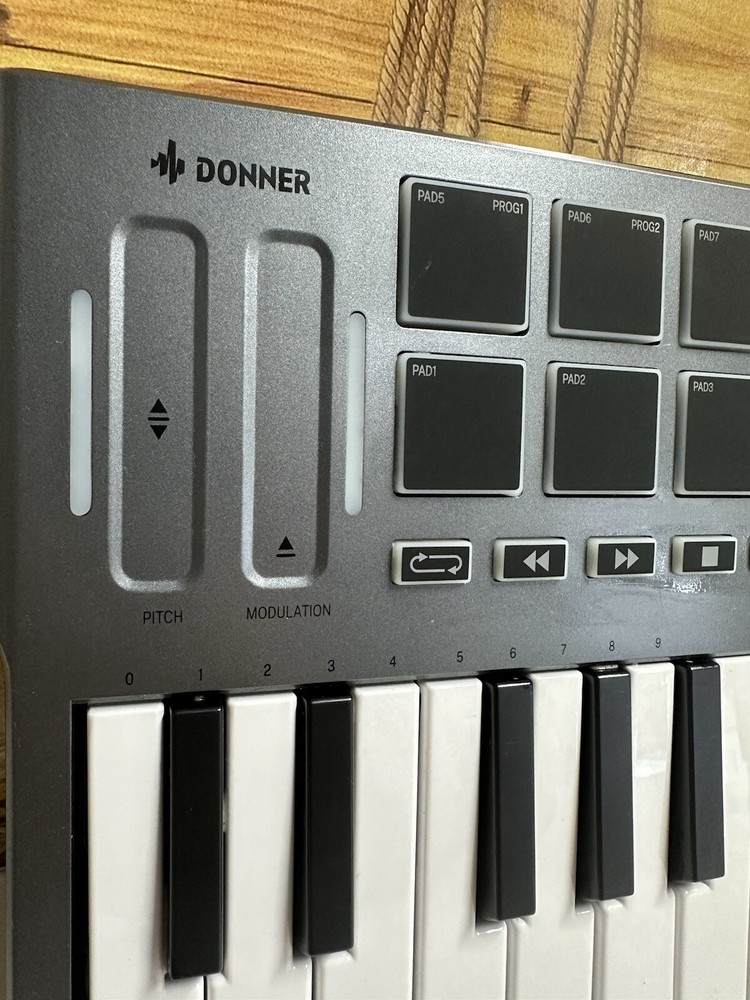 Donner DMK25 Pro MIDI Keyboard Controller 25 Mini Key Portable USB-C