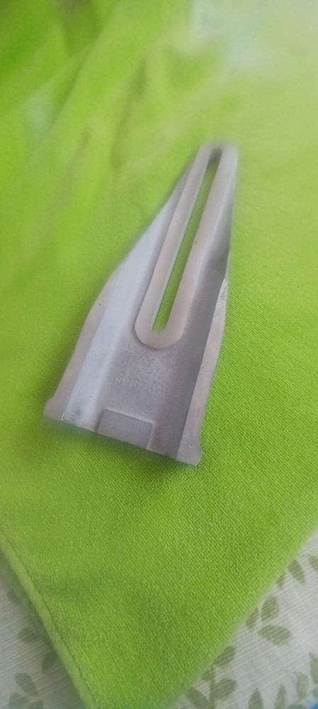 Southbend Heavy 10 Taper Attachment Connecting bracket