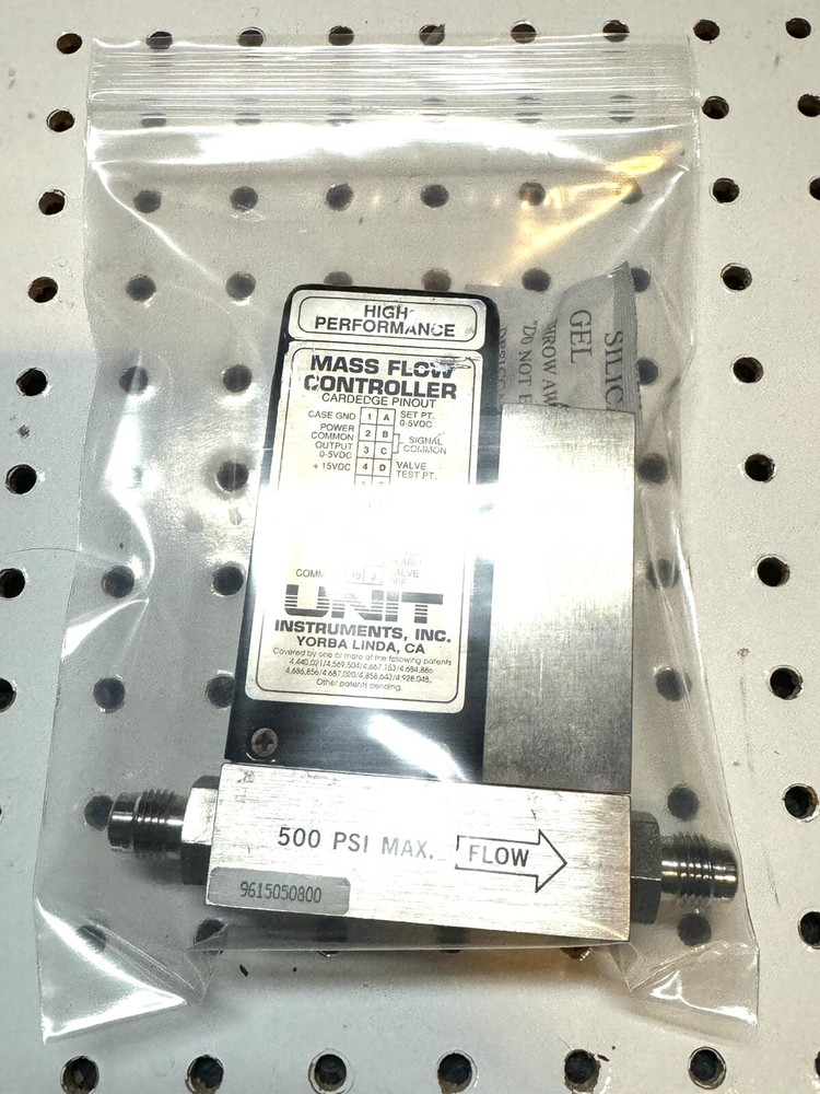 Unit UFC-1100 Mass Flow Controller MFC, O2, 10 SLM / 10000 SCCM