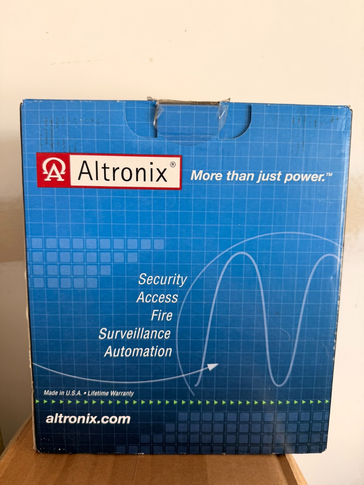 ALTRONIX Sav4D DC CCTV Power Supply Enclosure *Made in USA!