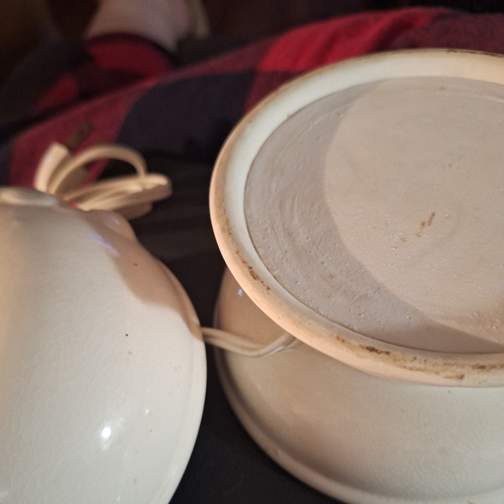 EGG-A-MATIC Vintage Electric Egg Cooker With Instructions Ceramic