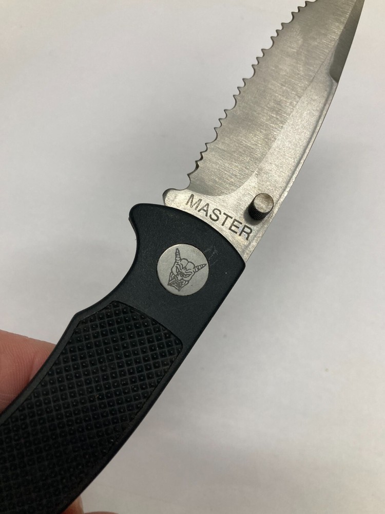 Master Black Tactical Lockback Serrated Edged Folding Knife D1-03A