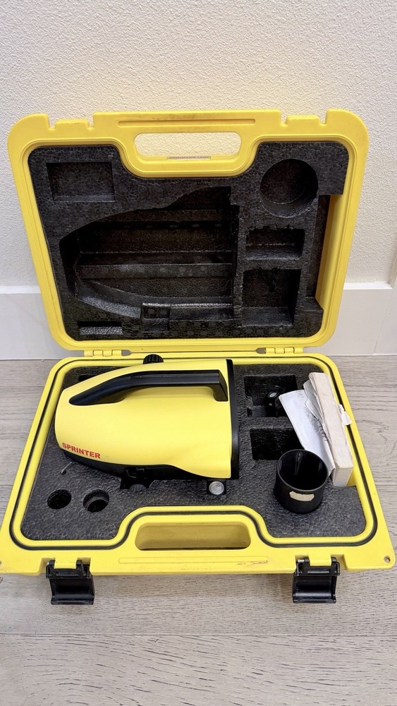 Leica Sprinter 150M Digital Level - Advanced Construction Level