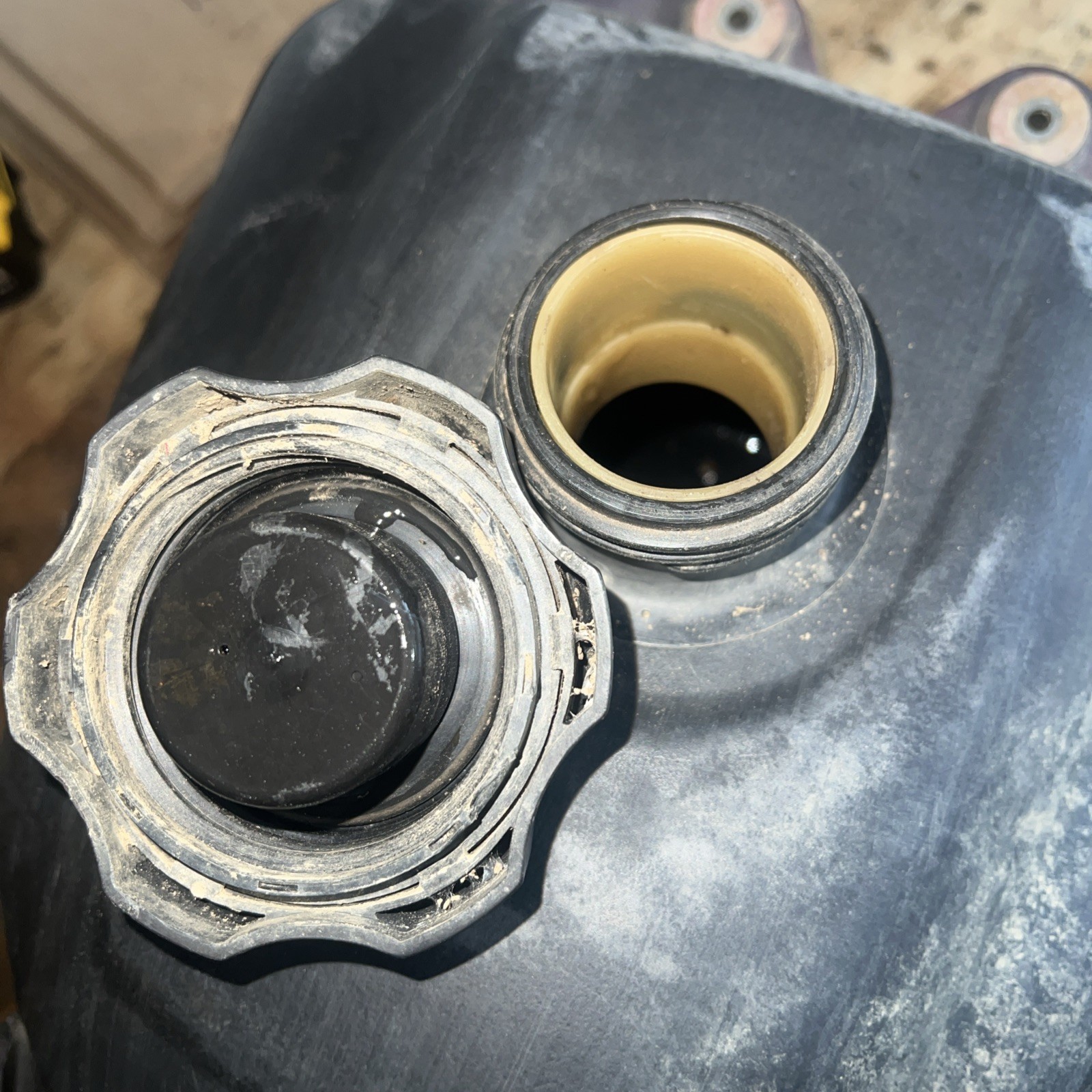 1997-2004 Honda TRX 250 TM TE Recon Gas Fuel Tank 17510-HM8-A00 #1210