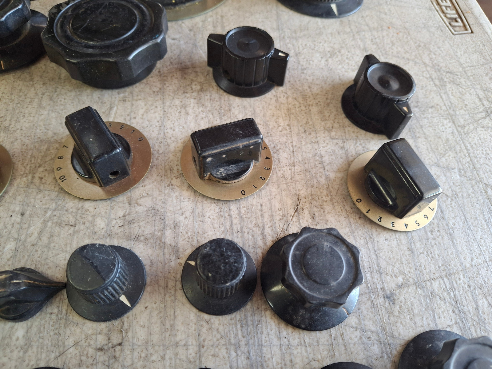 Lot of 40 Vintage Ham Radio Dials Indicator Knobs