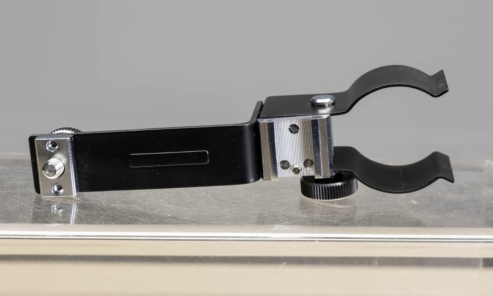 HASSELBLAD ADJUSTABLE FLASH GRIP BRACKET with box 45039