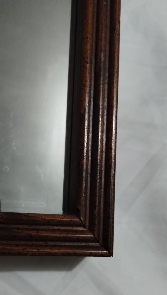 VINTAGE SQUARE WALL MIRROR 8"