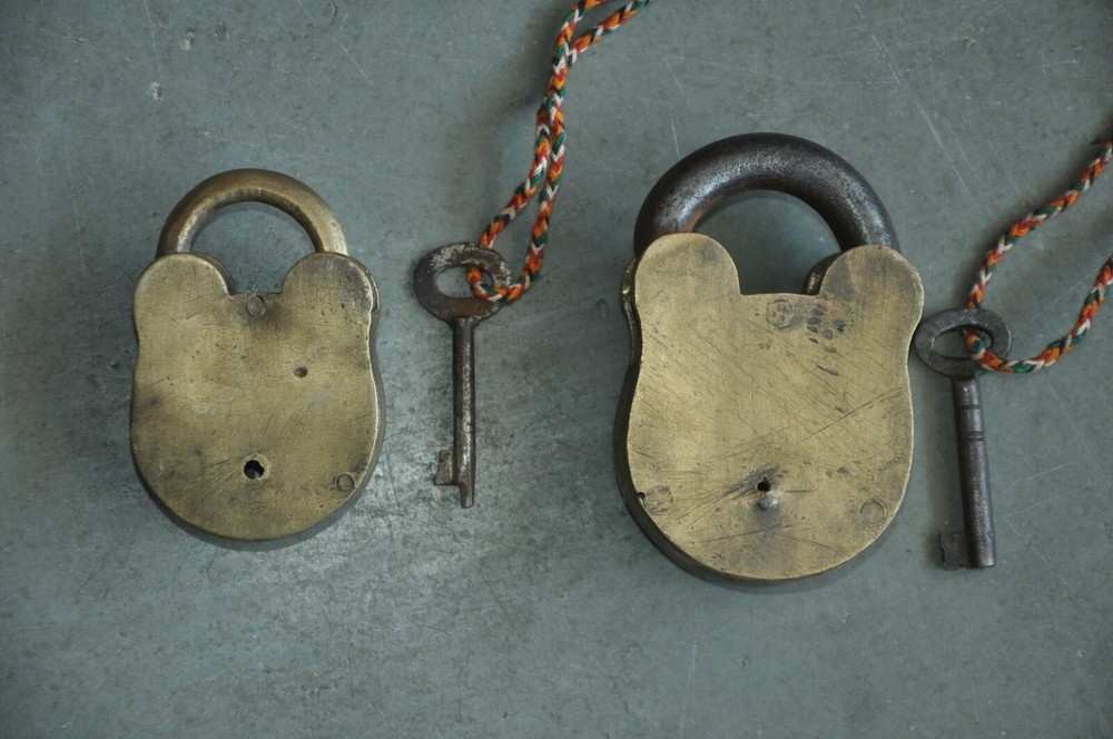 2 Pc Vintage Brass Bird & Lines Engraved Handcrafted Solid Padlocks