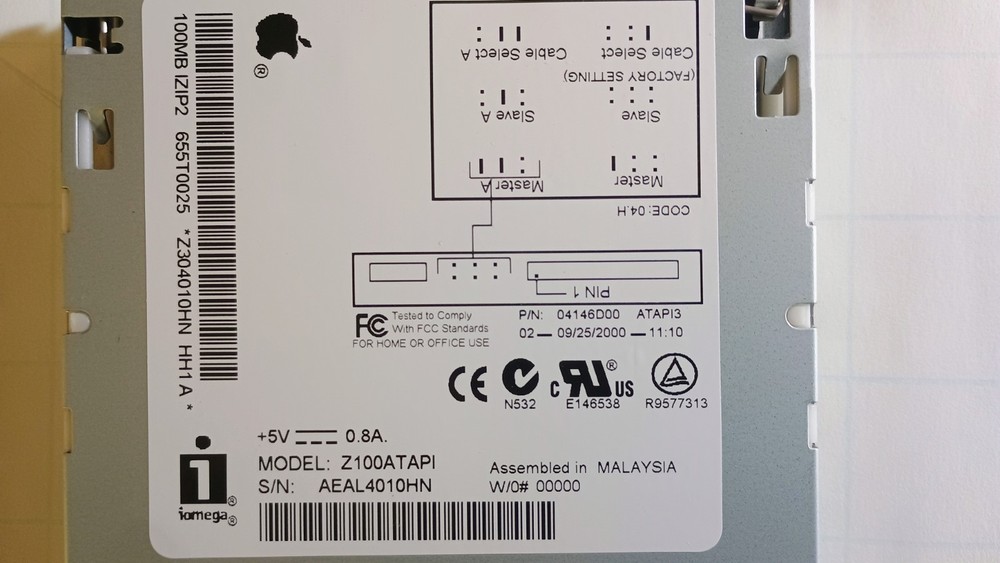 Iomega ZIP 100 IDE Z100ATAPI. Apple Internal Pulled from a G4