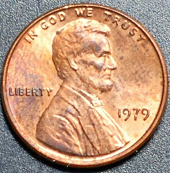 1979 PENNY LUMP UNDER STEPS 219