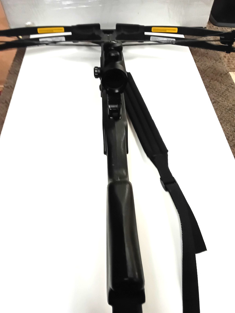 Crossbow X-Force 300 W/ Scope - Local Pick Up Only