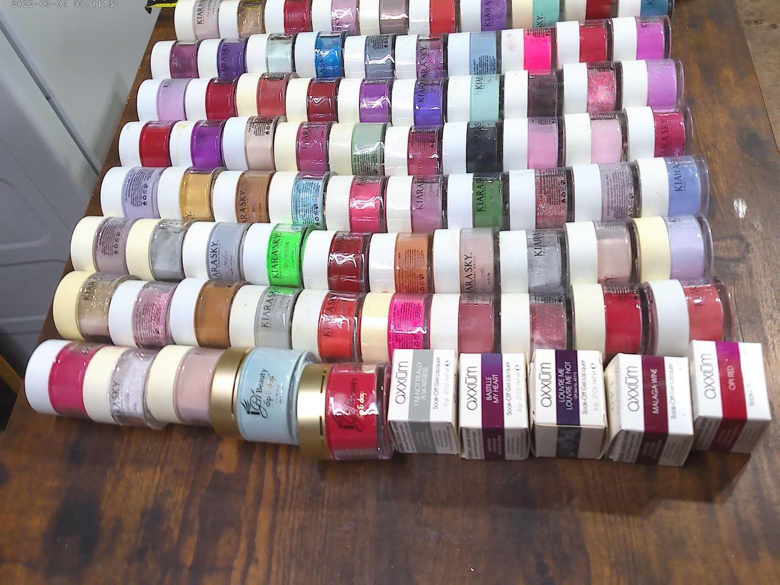 Kiara Sky dip powder HUGE LOT!!HUGE SALE!!70PC-BUY NOW!! $250.00 USED BEST PRICE