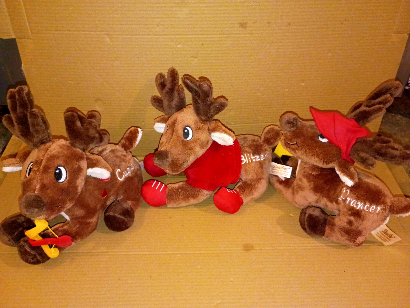Vintage Dan Dee Lot of All 9 Santa's Reindeer 7" Plush.
