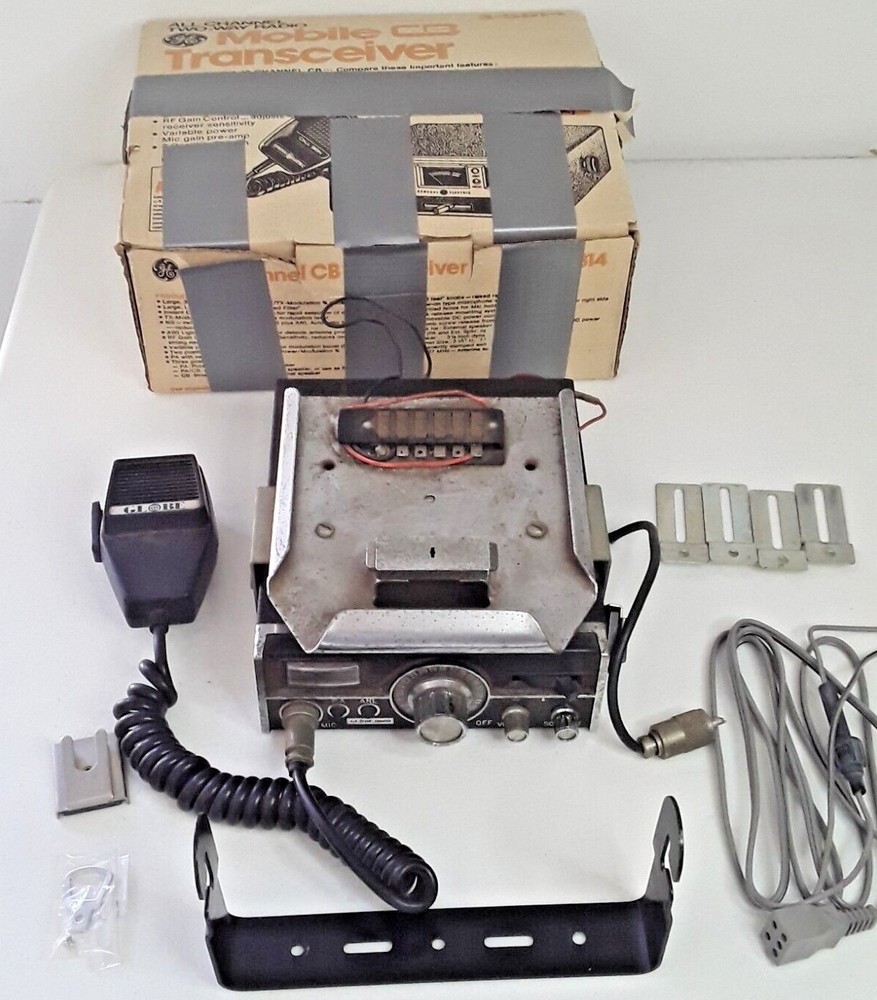 1977 Globe Electronics 9000 18-9000 CB Radio Citizen Band Ham MOBILE TRANSCEIVER