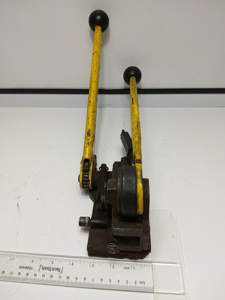 GENERICA STRAPPING TOOL (USED)