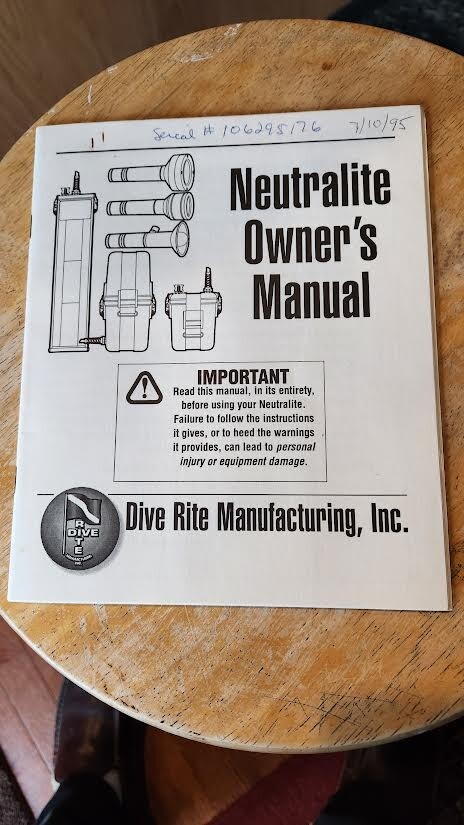 underwater scuba dive light flashlight torch