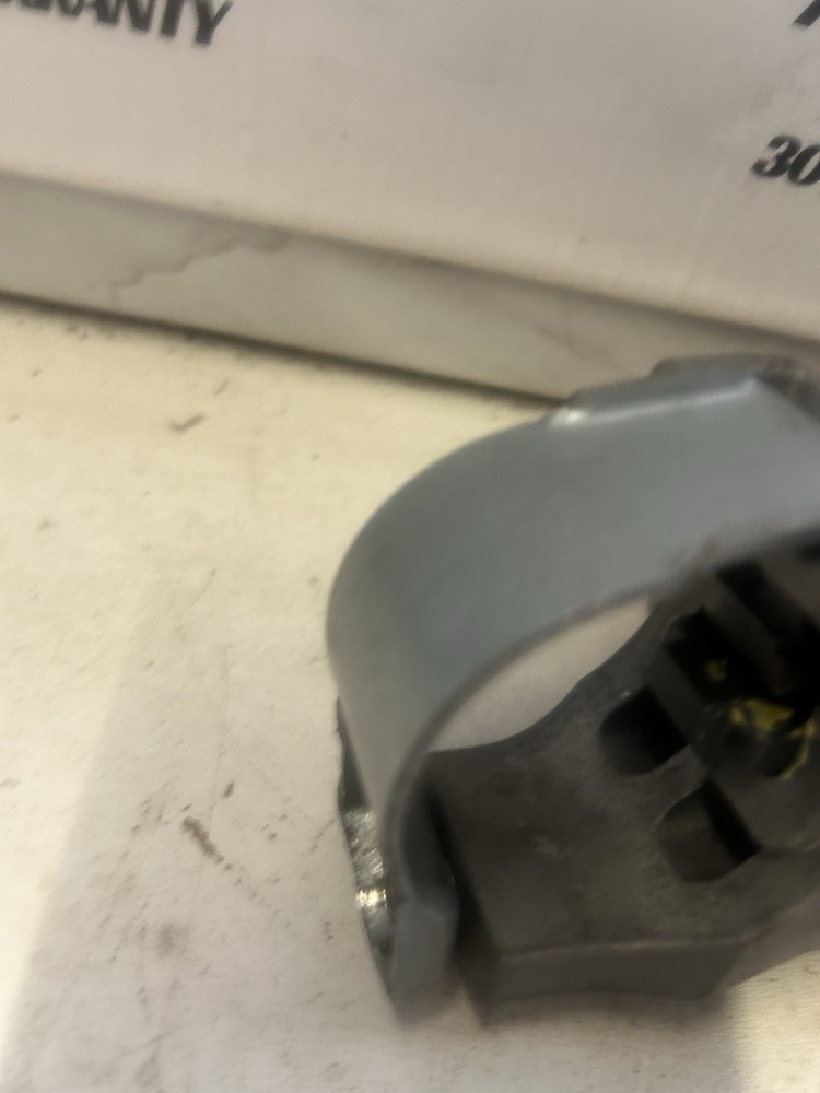 FORD STEERING COLUMN LOCK UNIT 8V21-3K772 2009