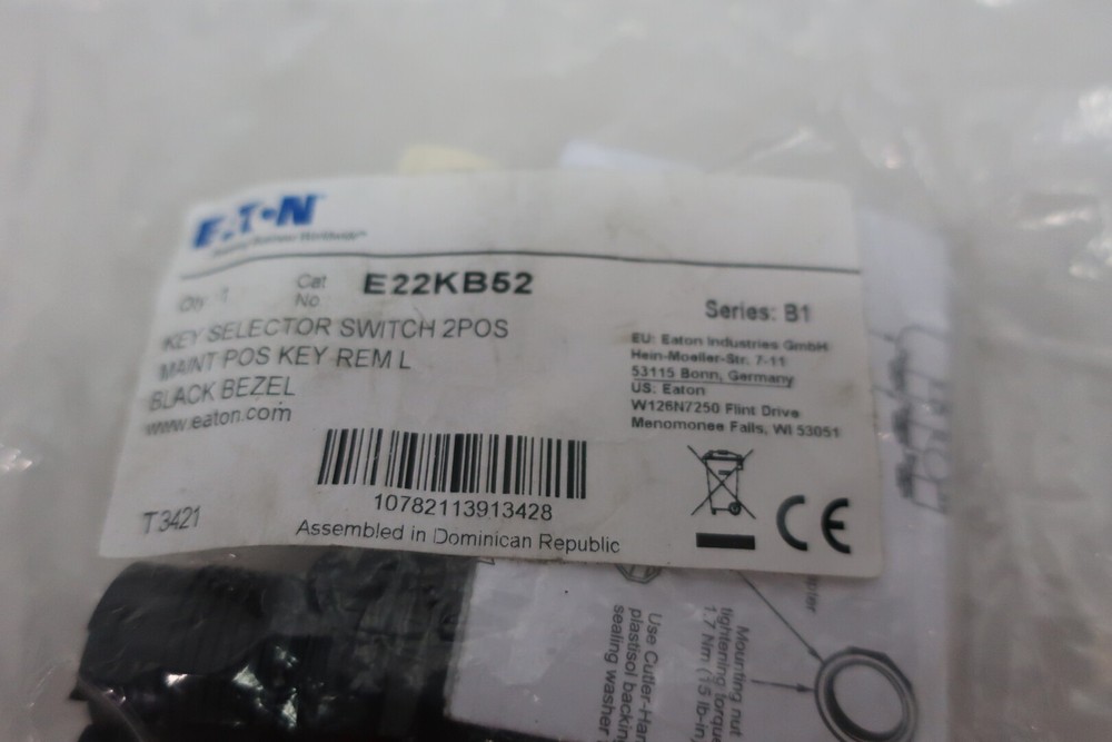 Eaton E22KB52 Key Selector Switch 2 Pos