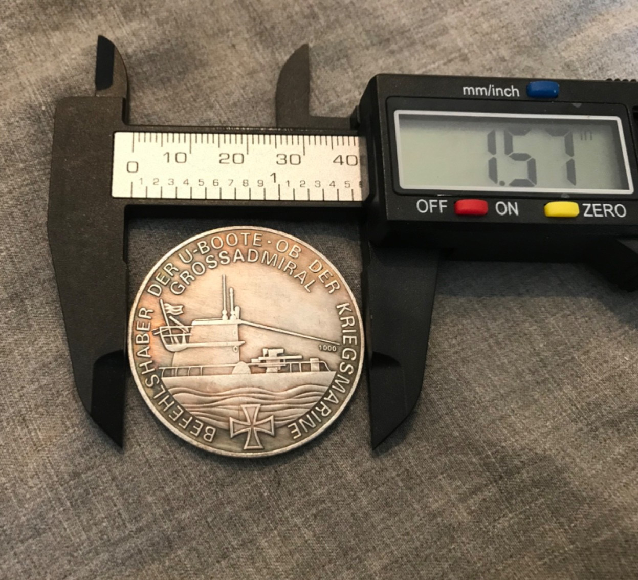 GERMAN KRIEGSMARINE U-BOAT ADMIRAL KARL DONITZ WWII COMMEMORATIVE COIN