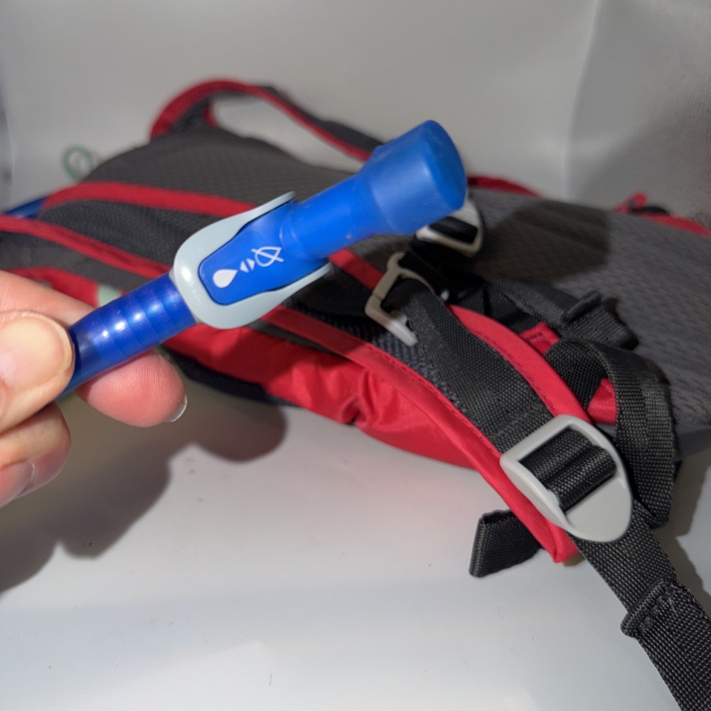 CAMELBAK Mini Mule M.U.L.E. Pink Hydration Backpack With Bladder 1.5L Hiking EUC