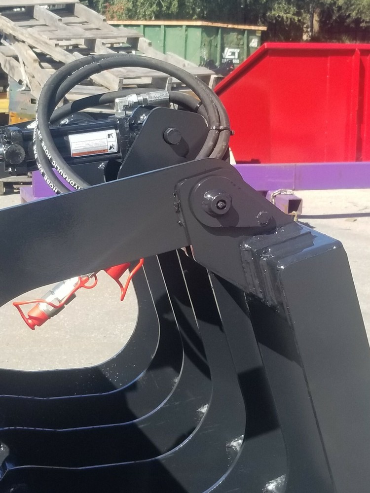 42" AVANT LOADER GRAPPLE