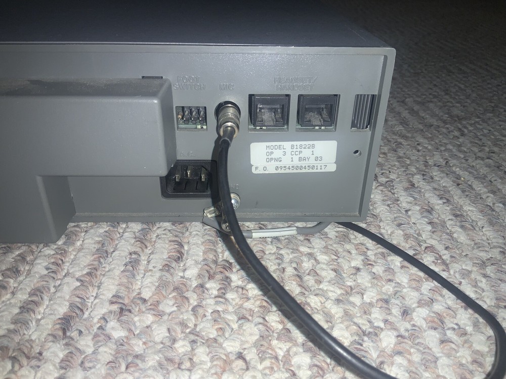MOTOROLA DISPATCH CONSOLE CONTROL CENTER CENTRACOM B1822B
