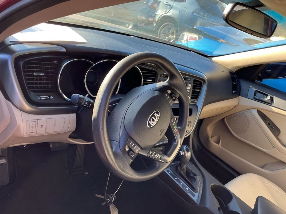 OPTIMAKIA 2013 Glove Box 4913163