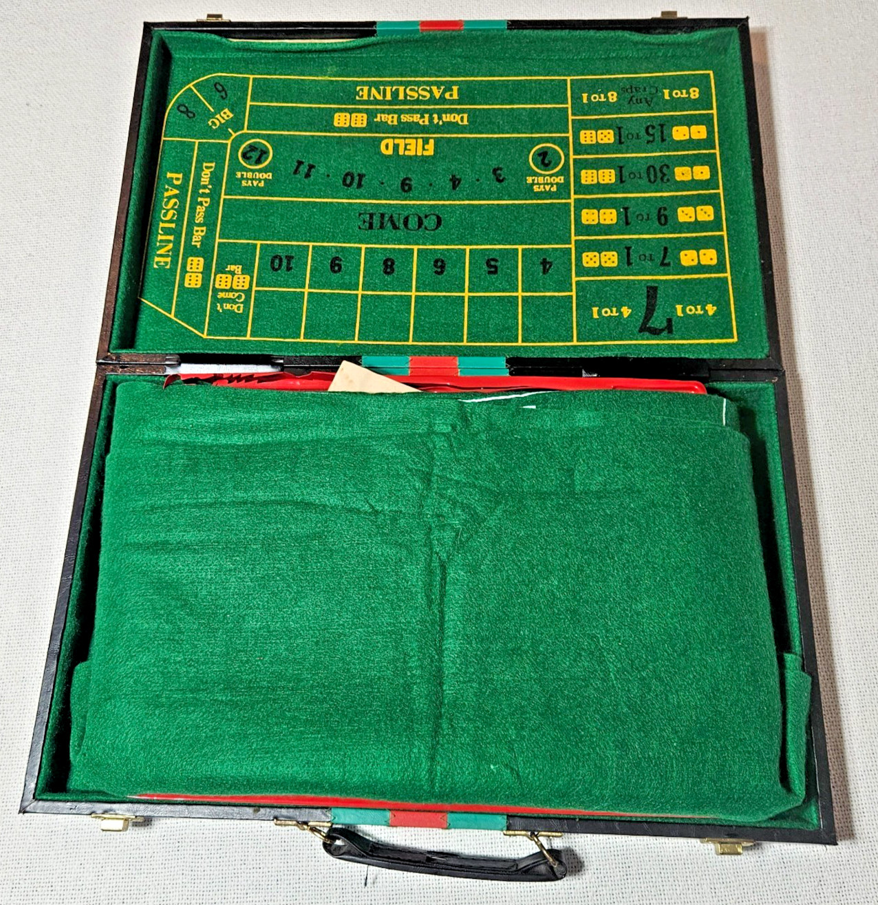 Vintage Portable Casino Roulette, Craps, Baccarat, Black Jack Vinyl Case & Instr