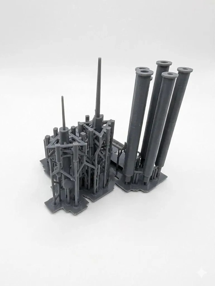 Z-Scale Cell Towers (2)