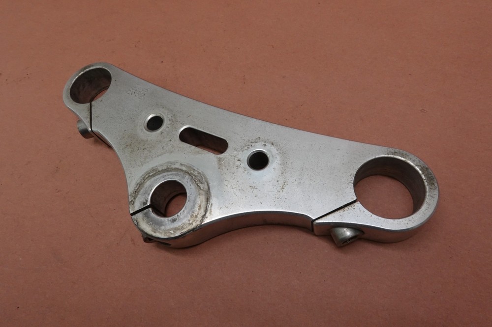 2000-2005 Harley Dyna Super Glide FXD Upper Triple Tree Fork Clamp