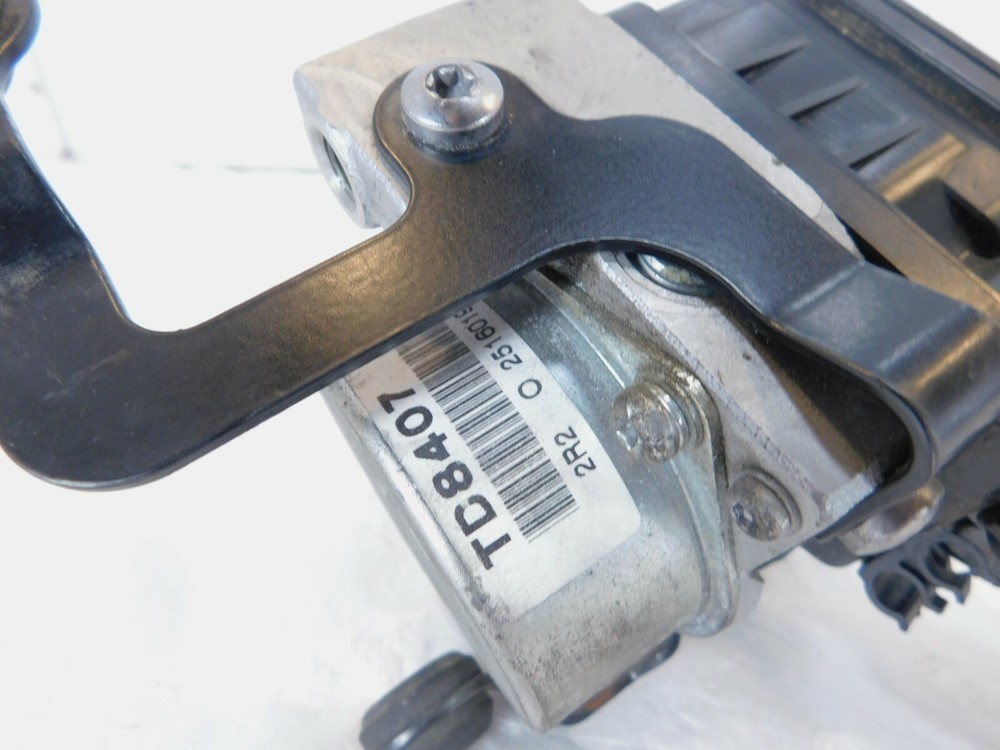 2011-2015 Triumph Tiger 800 Wet ABS Brake Pump Modulator Module & Bracket Mount