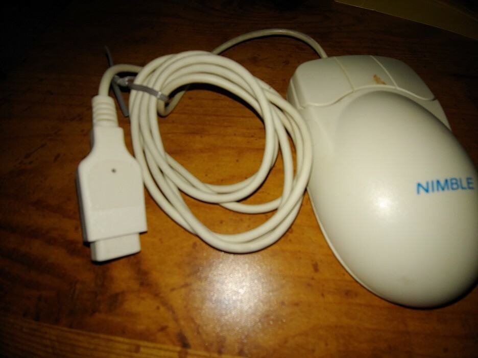 Nimble 1990s 3-Button Trackball Mouse - vintage hardware
