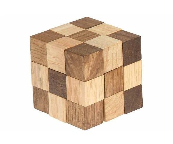 Brain Teasers Wooden Cube Chain Puzzle