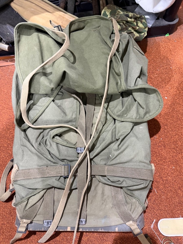 ORIGINAL WWII US ARMY M1944 EQUIPMENT AMMO CARRY PACK BOARD BACKPACK W/PACK