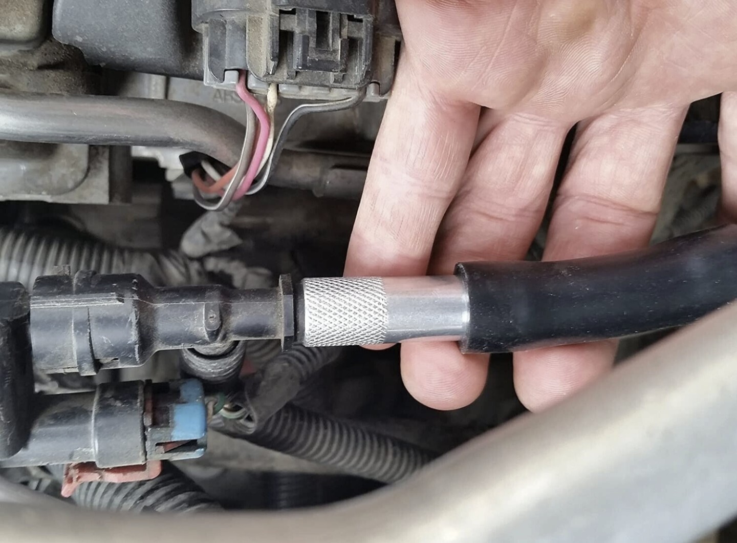 Professional Automotive Smoke Machine Vacuum Leak & EVAP Tester by USA Stinger!