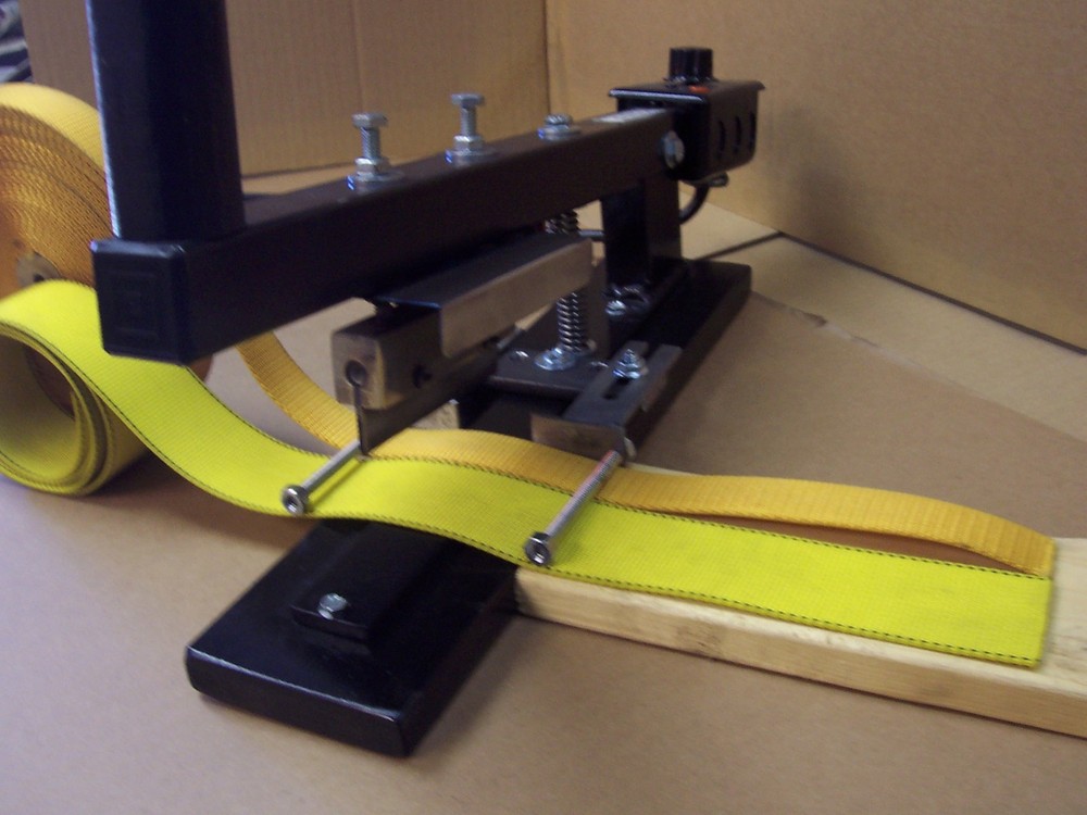 WEBBING/ROPE CUTTER 4" ***W/OPTIONAL GUIDE ASS'Y***