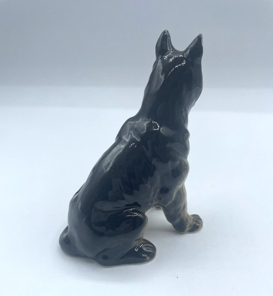 German Shepherd Dog Porcelain figurine Ceramic Statue