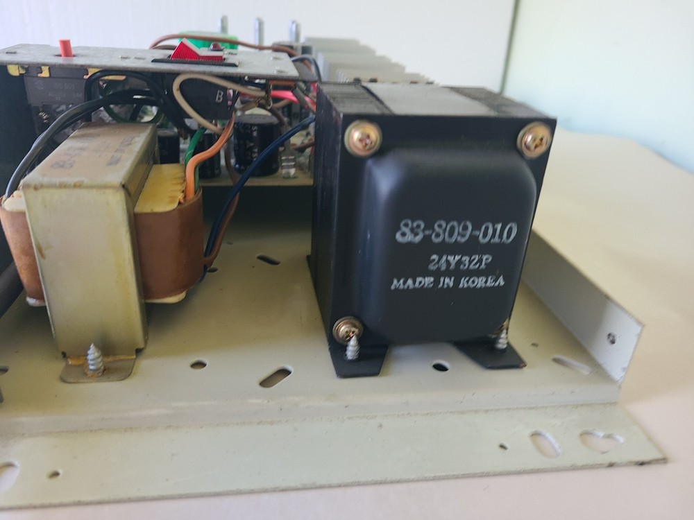 Bogen Model TU-60A 60 Watt Amplifier, Powers Up, AS IS UNTESTED