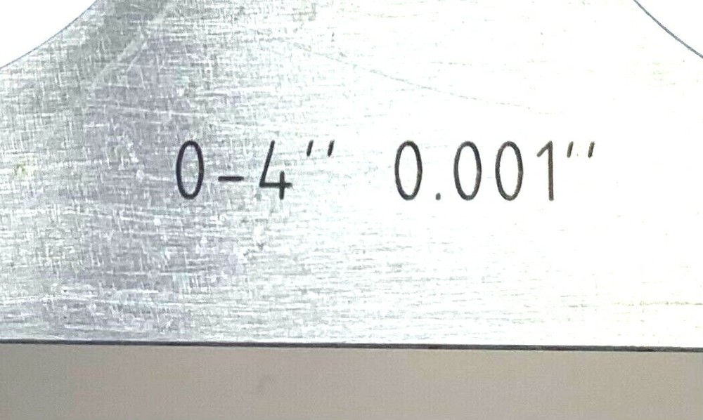 0-4" DEPTH MICROMETER W/ 2-1/2" BASE - 001" RESOLUTION
