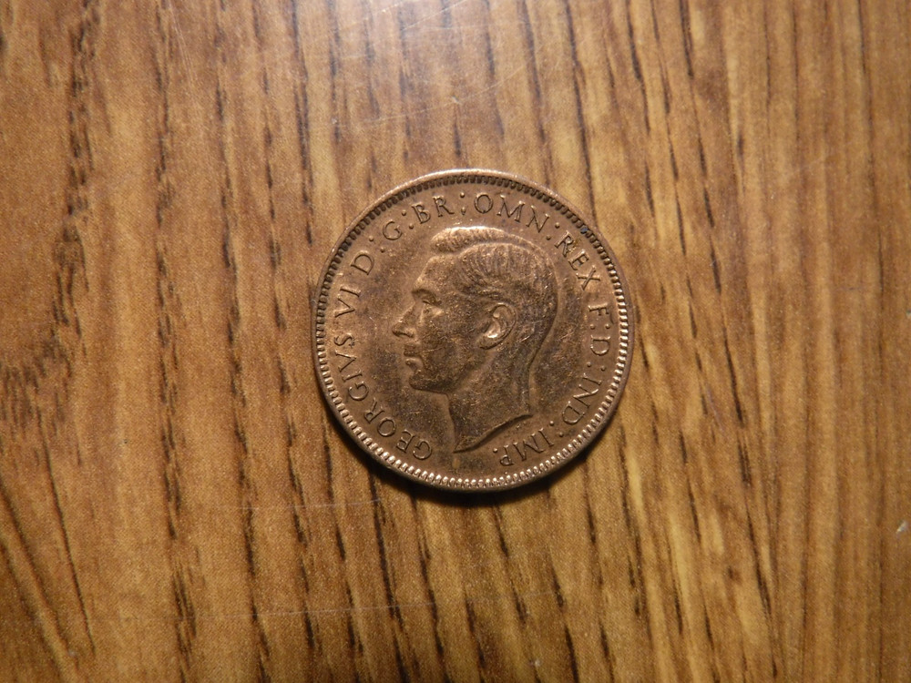 GREAT BRITAIN FARTHING 1944 COIN (832)