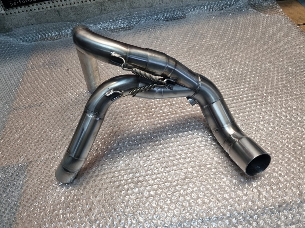 Gilera Gp 800 Exhaust Link Pipe