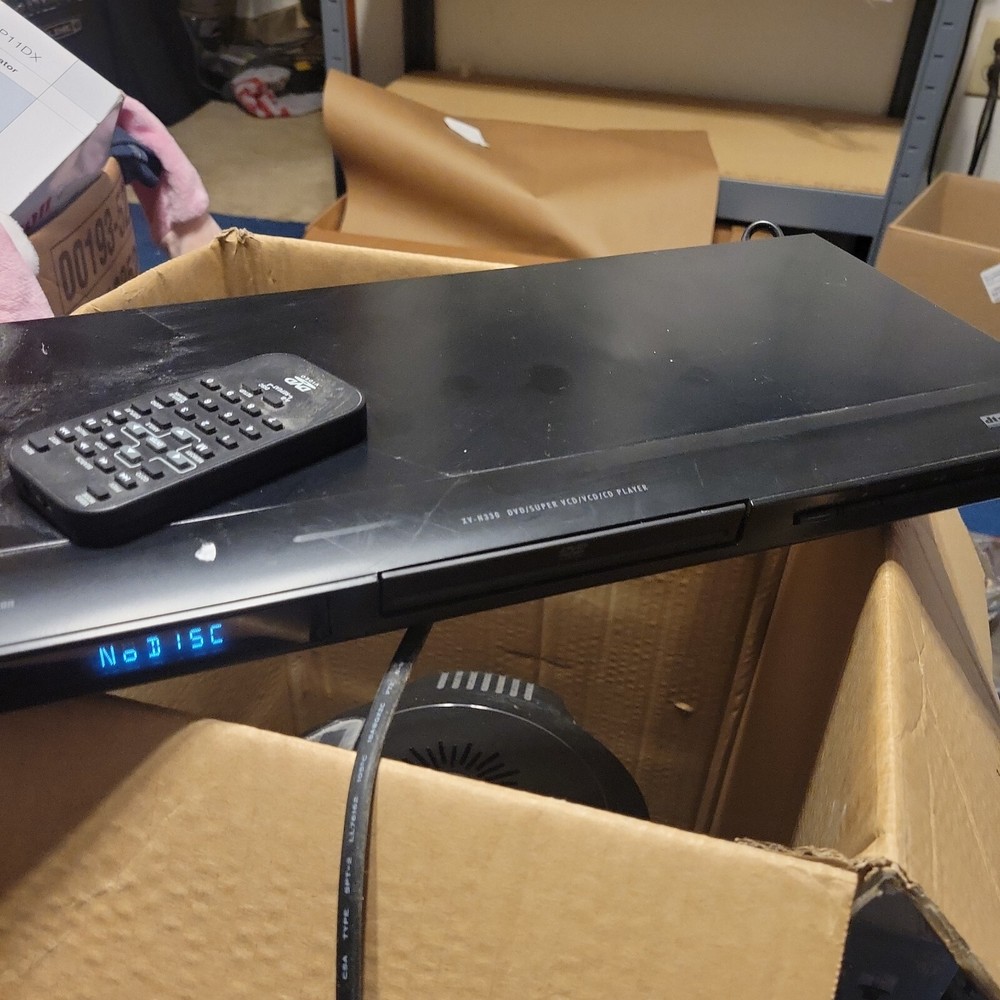 JVC XVN330B DVD Player