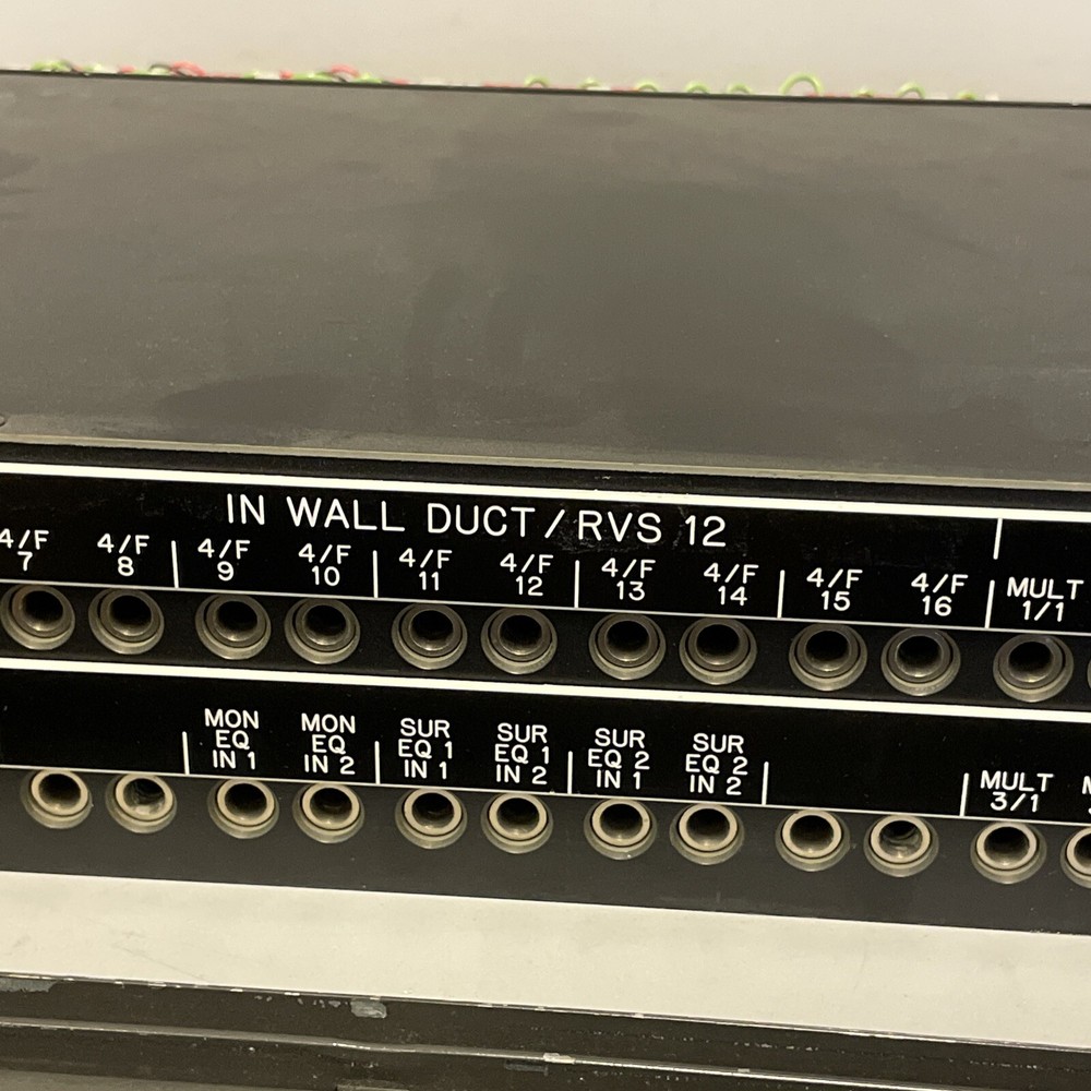 24x2 Audio Patch Bay Panel Rack Mount - COMMUNICATIONS CORPORATION - VERSAPATCH