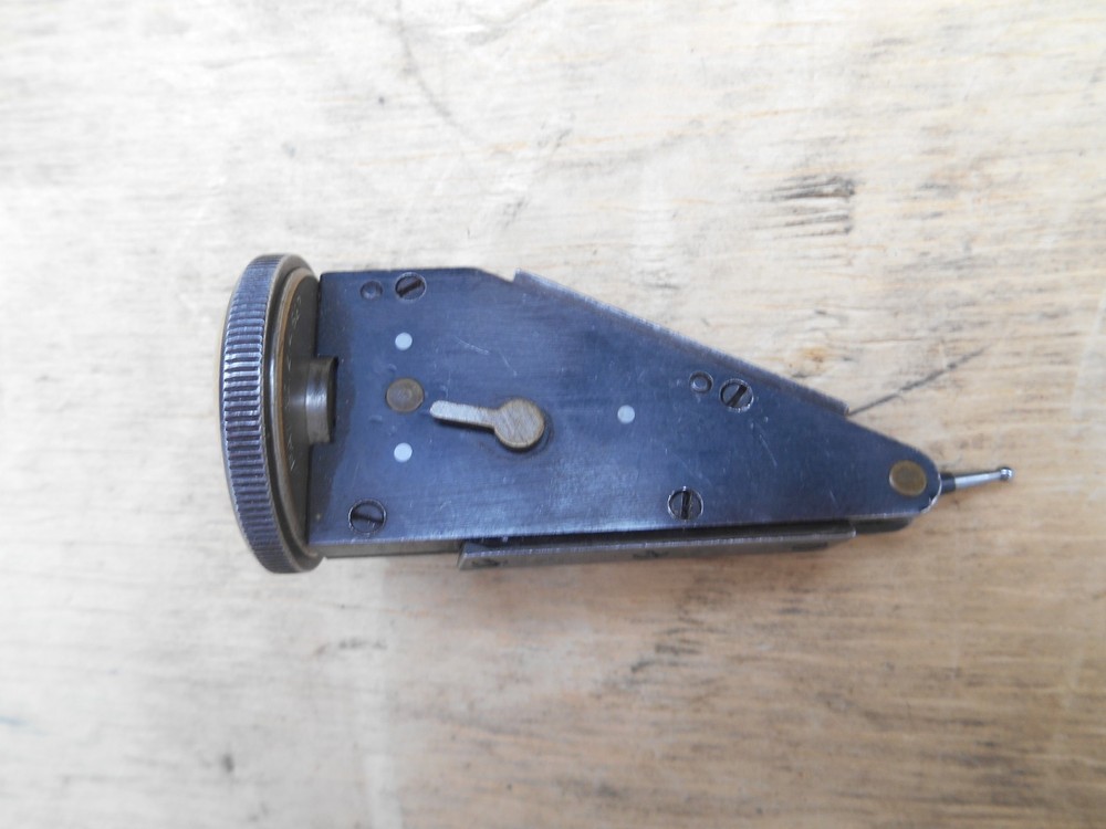 FEDERAL MODEL 5 DIAL INDICATOR , .001"
