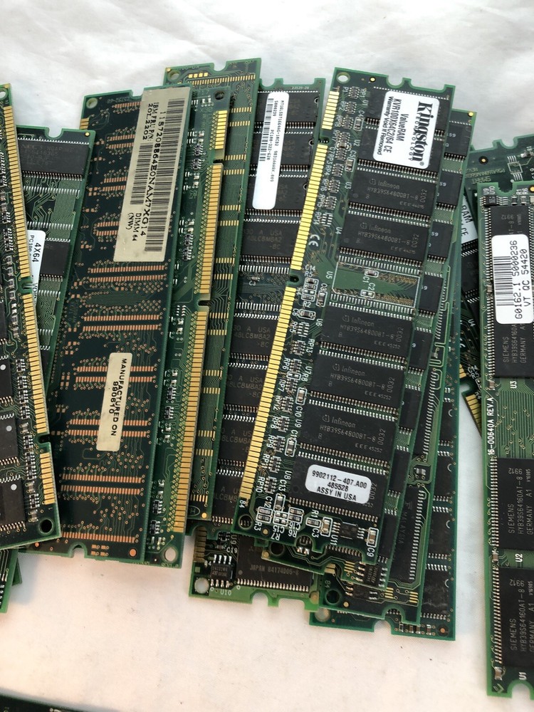 64MB PC100 168 PIN DIMM SDRAM MEMORY MODULES Total 64 mb PC 100 / Non Ecc