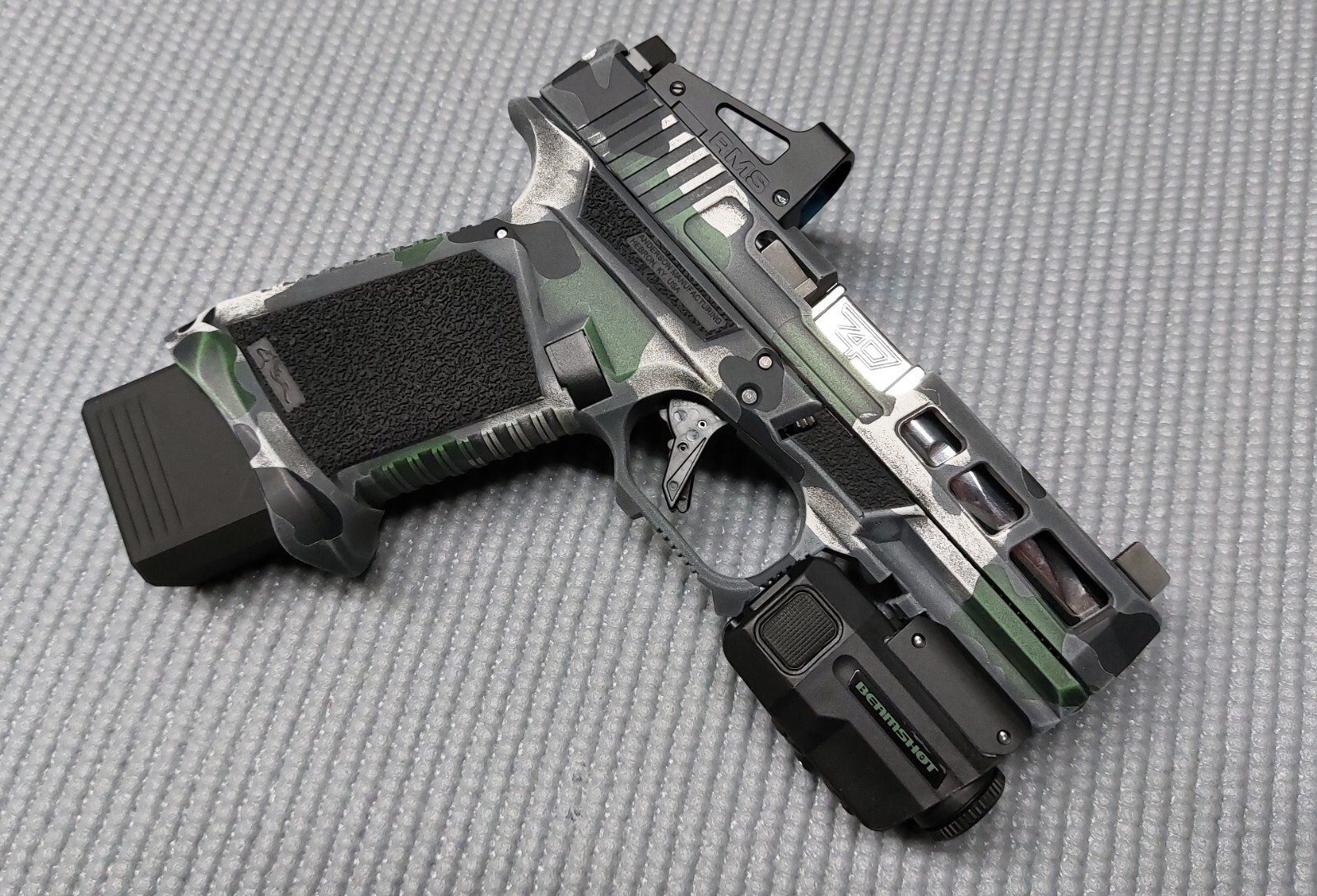 Duck Gap Camo High Heat Vinyl Stencil Kit - 2x 11"x7" Sheets Durable Easy to Use