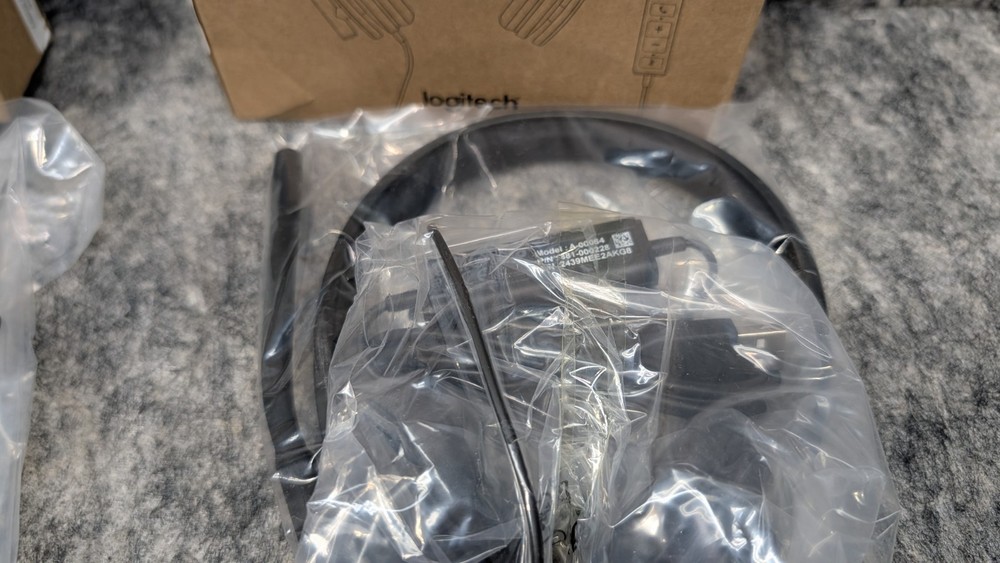 2 x Logitech H570e USB Stereo Headset - Black 🔥New/Open Box🔥