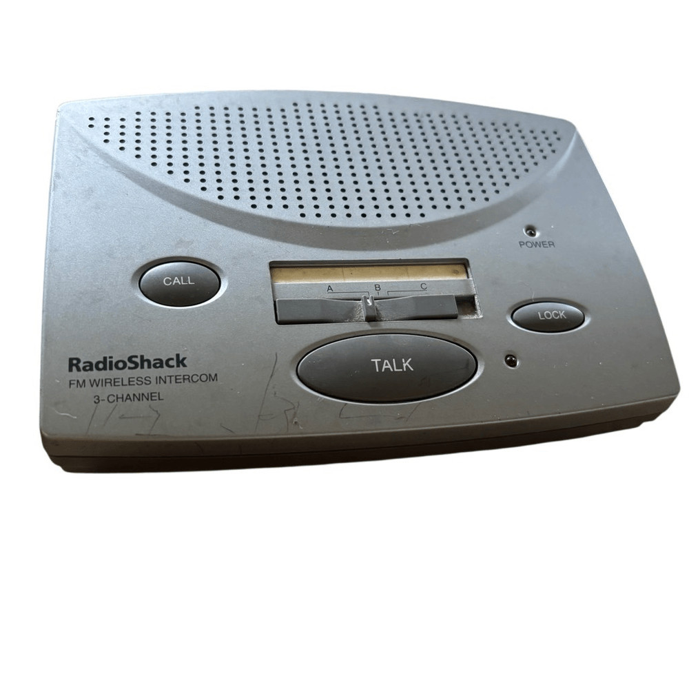 Radio Shack FM Wireless 3-Channel Intercom Model 43-3105A *Read*